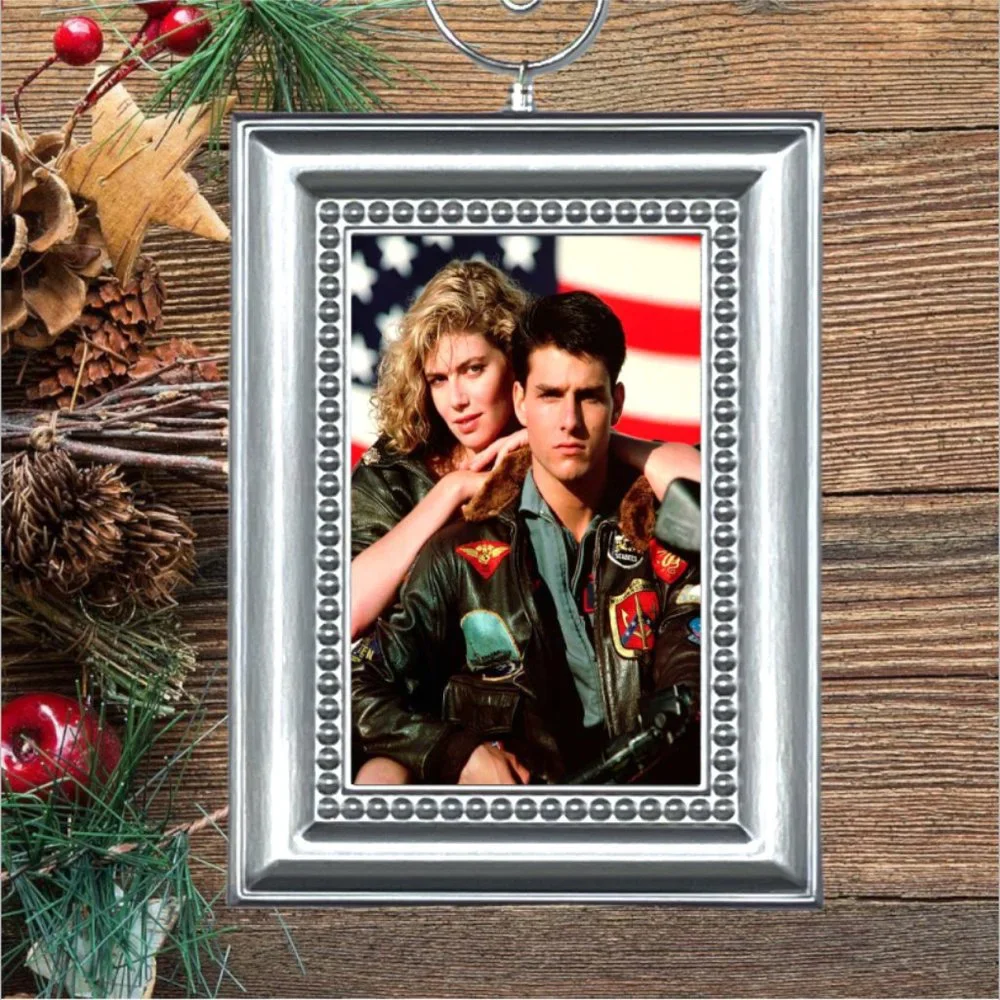 Top‎ Gun Pete Mitchell Maverick Retro Movie Memorabilia Christmas Tree Ornament